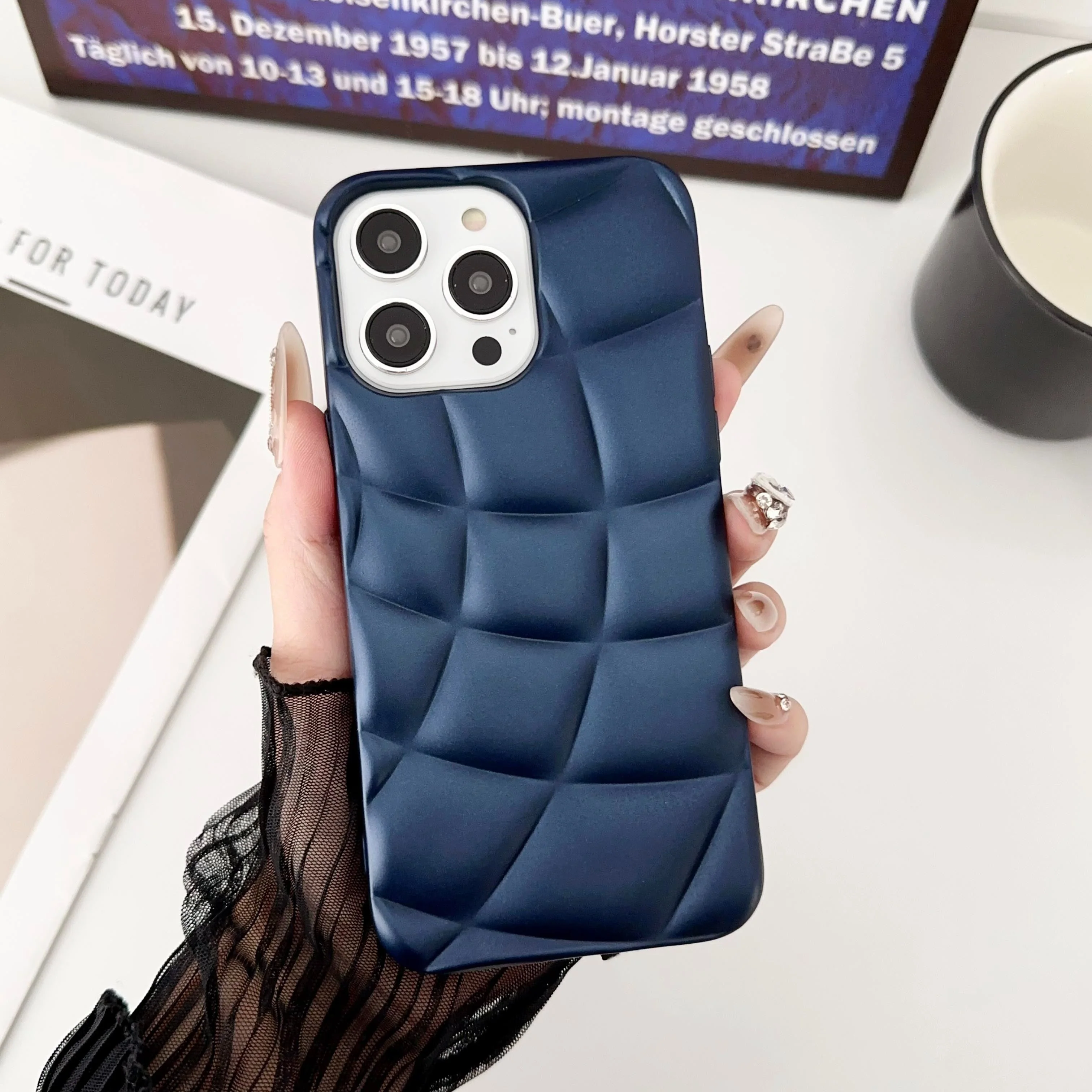 LuxuryKase LK126 Spherical Hemisphere Shape Case For iPhone - Image 6