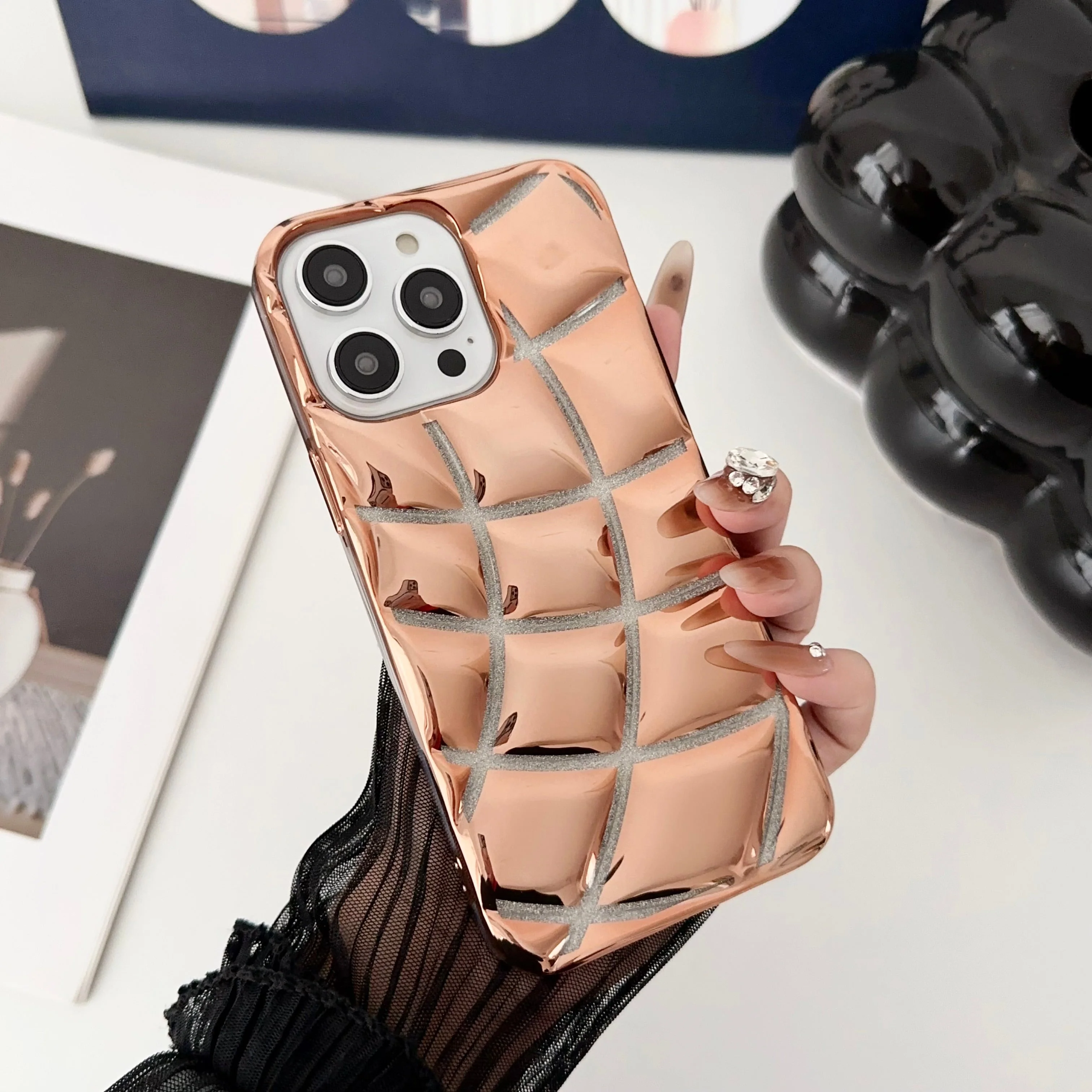 LuxuryKase LK142 Electroplated curved plaid Protective case For iPhone - Image 6